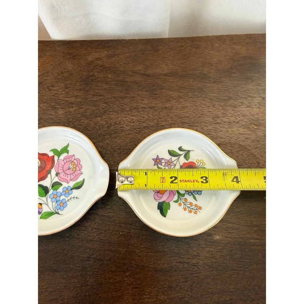 VTG PAIR (2) Kalocsa Hungary Flower Power Folk Art 3.5